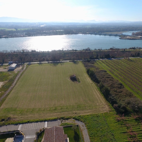  Annonces VALENCE : Terrain | CHARMES-SUR-RHONE (07800) | 0 m2 | 83 000 € 