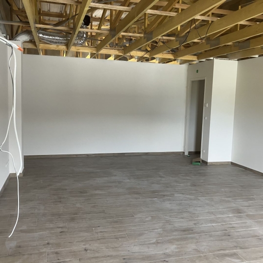  Annonces VALENCE : Office | CHABEUIL (26120) | 40 m2 | 520 € 