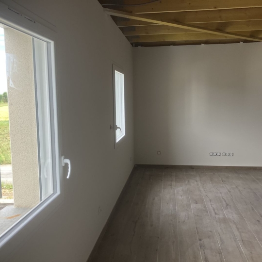  Annonces VALENCE : Office | CHABEUIL (26120) | 40 m2 | 520 € 