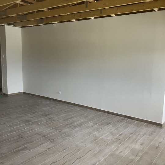  Annonces VALENCE : Office | CHABEUIL (26120) | 40 m2 | 520 € 