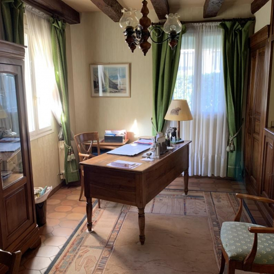  Annonces VALENCE : Maison / Villa | VALENCE (26000) | 290 m2 | 440 000 € 