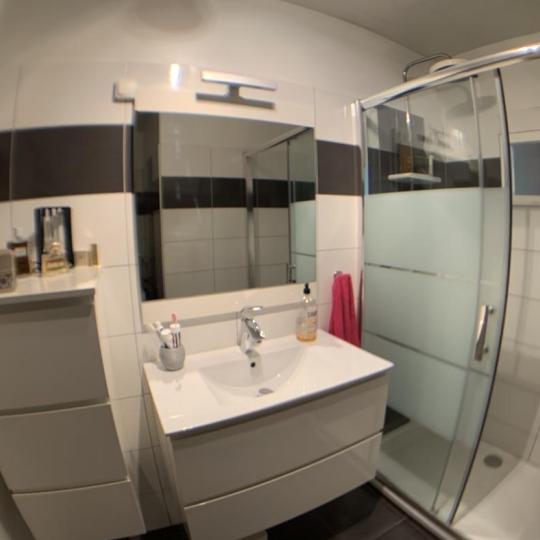  BATI-TERRE : Apartment | GUILHERAND-GRANGES (07500) | 81 m2 | 172 000 € 