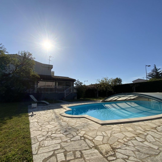  BATI-TERRE : Domain / Estate | GUILHERAND-GRANGES (07500) | 206 m2 | 697 000 € 