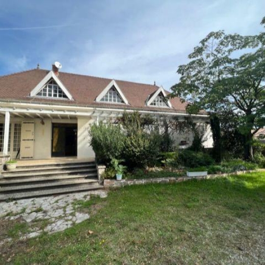  BATI-TERRE : Maison / Villa | VALENCE (26000) | 200 m2 | 340 000 € 
