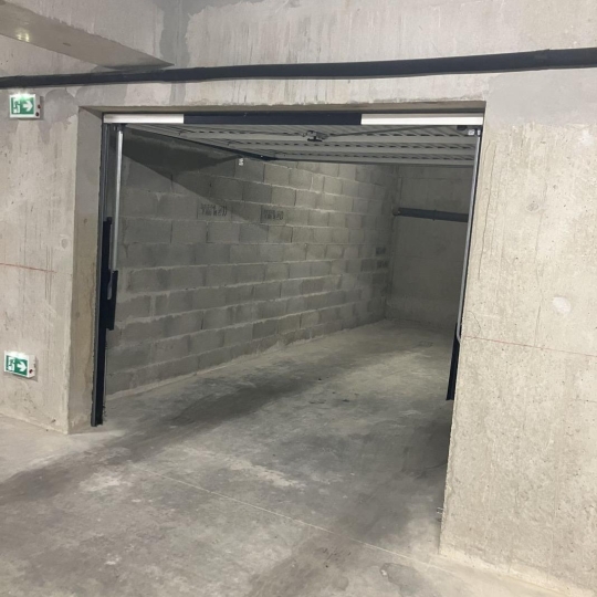  Annonces VALENCE : Garage / Parking | ETOILE-SUR-RHONE (26800) | 56 m2 | 43 000 € 