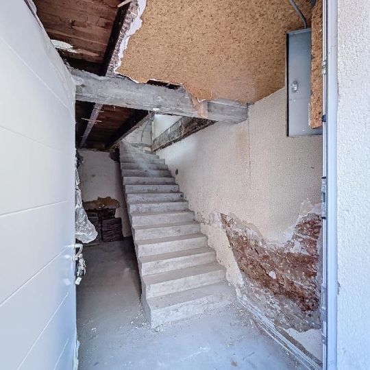  Annonces VALENCE : Appartement | VALENCE (26000) | 65 m2 | 137 000 € 