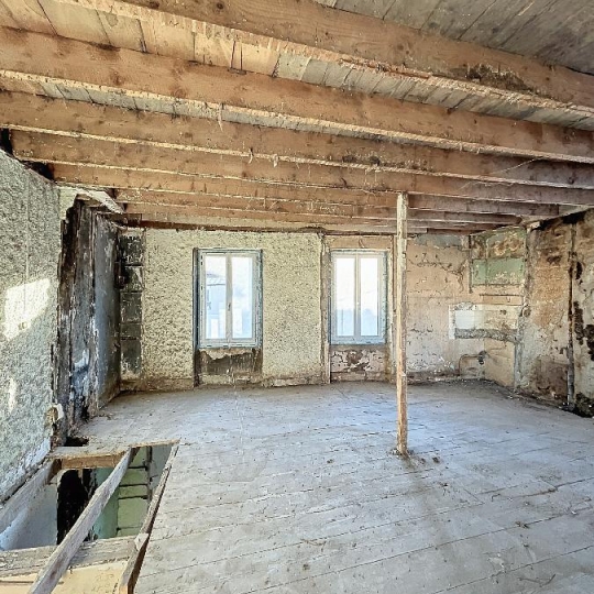  Annonces VALENCE : Appartement | VALENCE (26000) | 65 m2 | 137 000 € 