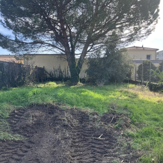  Annonces VALENCE : Terrain | GUILHERAND-GRANGES (07500) | 688 m2 | 179 000 € 