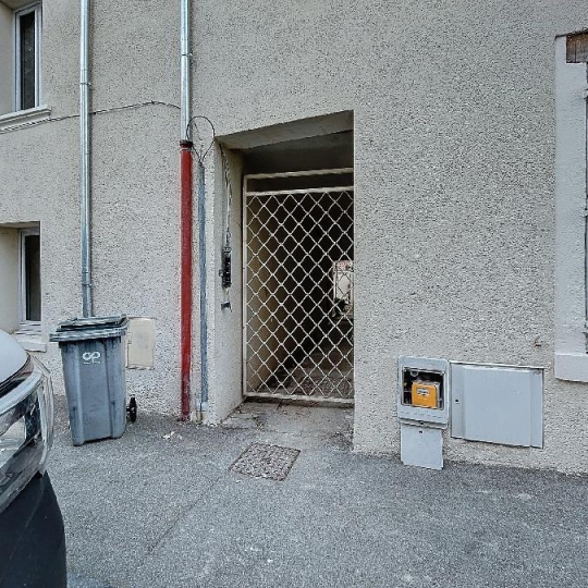  Annonces VALENCE : Maison / Villa | VALENCE (26000) | 68 m2 | 133 000 € 