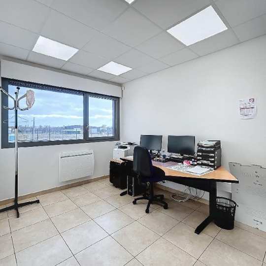  Annonces VALENCE : Local / Bureau | CHABEUIL (26120) | 483 m2 | 760 000 € 