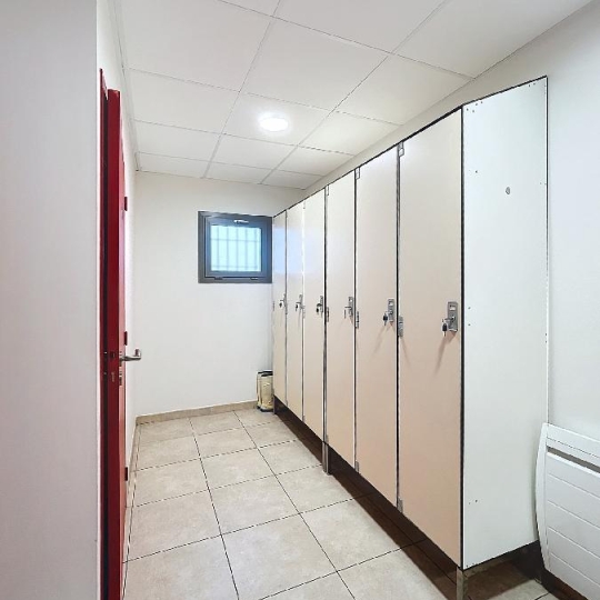  Annonces VALENCE : Local / Bureau | CHABEUIL (26120) | 483 m2 | 760 000 € 