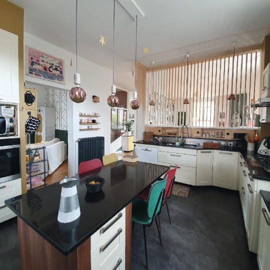  Annonces VALENCE : Maison / Villa | VALENCE (26000) | 237 m2 | 600 000 € 