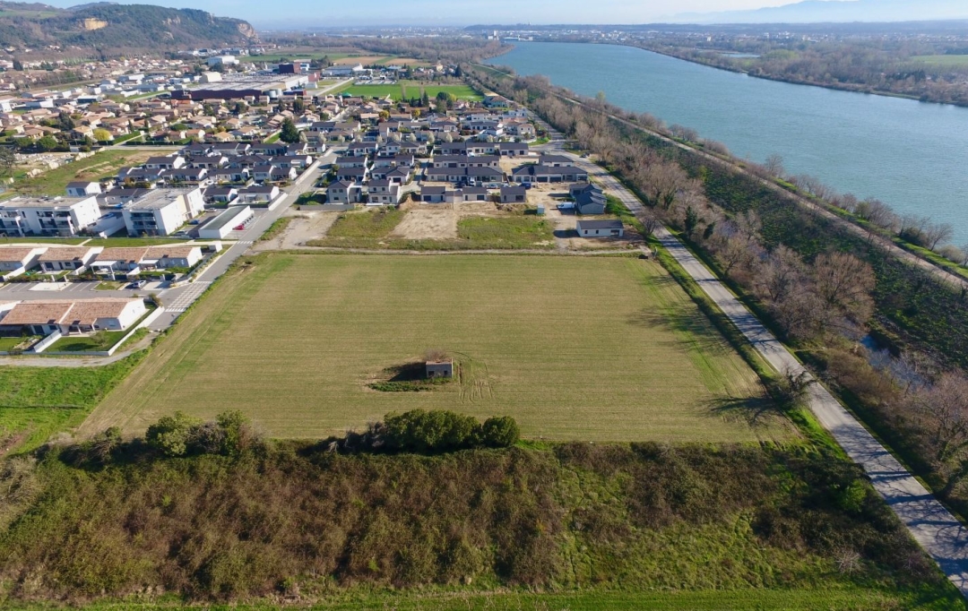 Annonces VALENCE : Terrain | CHARMES-SUR-RHONE (07800) | 0 m2 | 83 000 € 