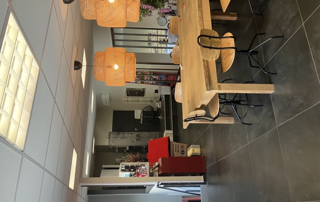 BATI-TERRE : Local / Bureau | VALENCE (26000) | 74 m2 | 580 € 