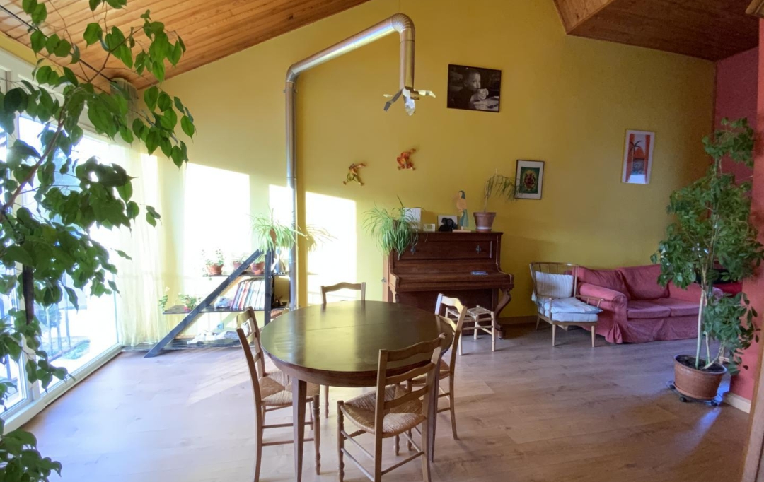 BATI-TERRE : Maison / Villa | SAINT-PERAY (07130) | 97 m2 | 235 000 € 