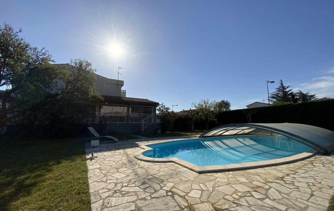 BATI-TERRE : Domain / Estate | GUILHERAND-GRANGES (07500) | 206 m2 | 697 000 € 