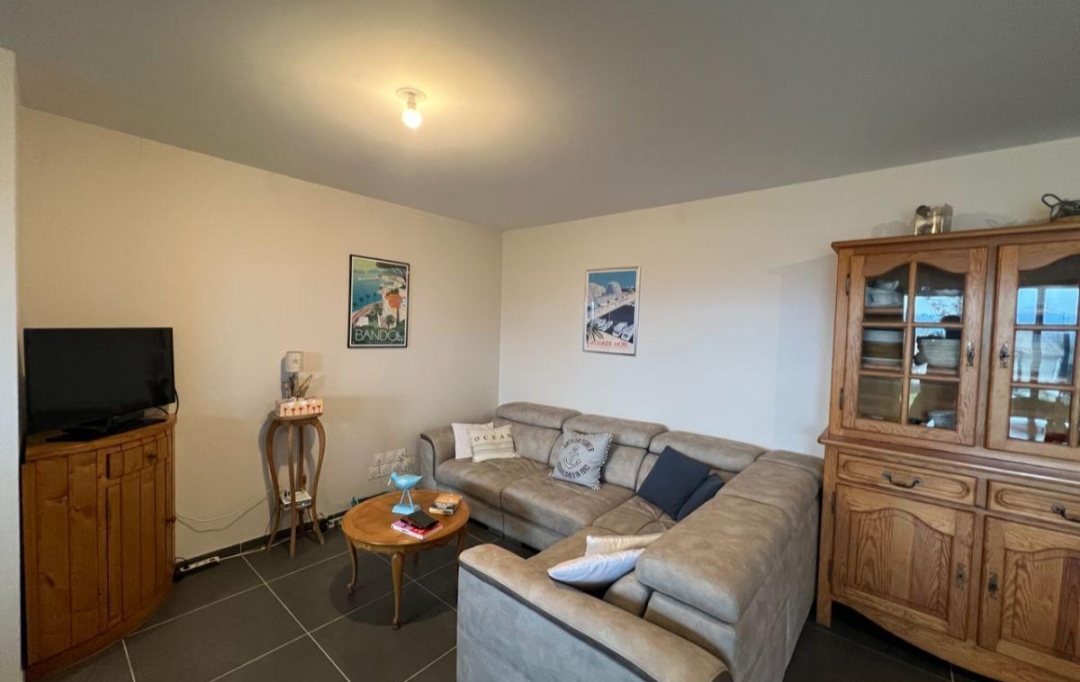 BATI-TERRE : Apartment | ETOILE-SUR-RHONE (26800) | 71 m2 | 213 000 € 