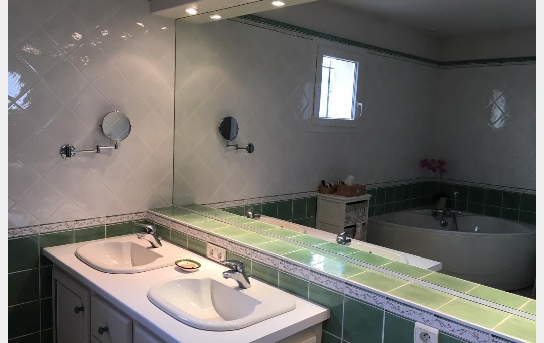 Annonces VALENCE : Maison / Villa | SAINT-PERAY (07130) | 244 m2 | 650 000 € 