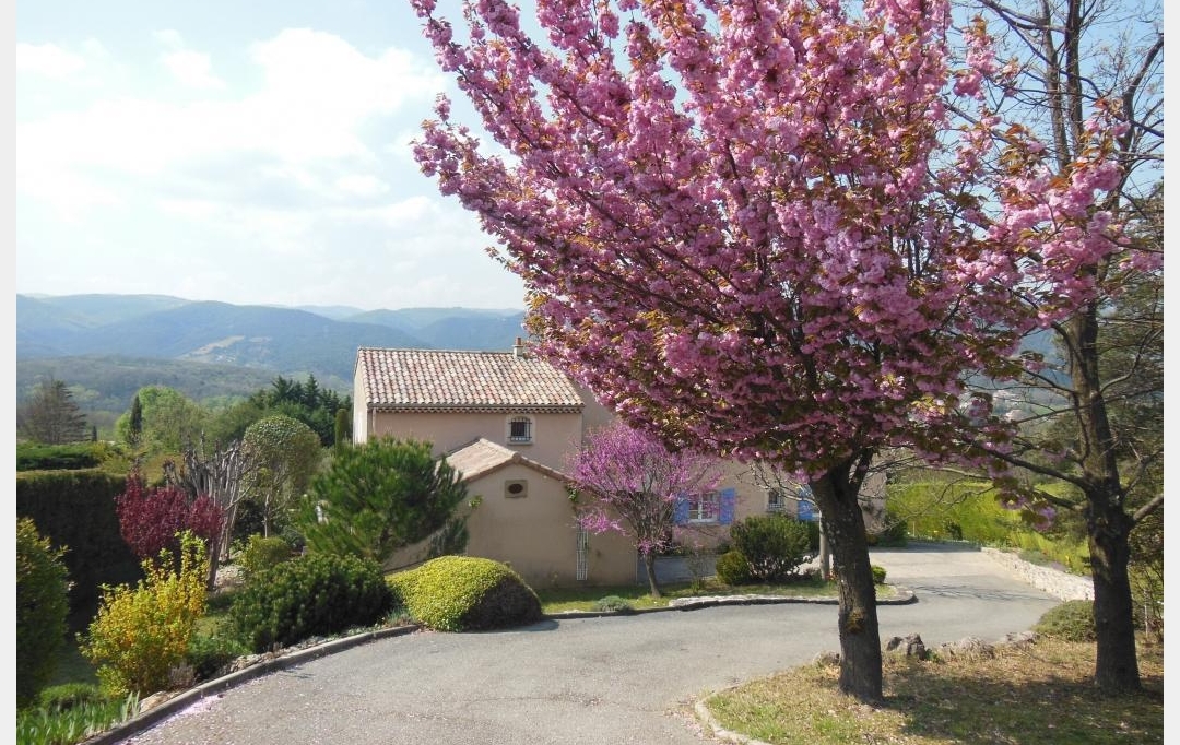 Annonces VALENCE : Maison / Villa | SAINT-PERAY (07130) | 244 m2 | 650 000 € 