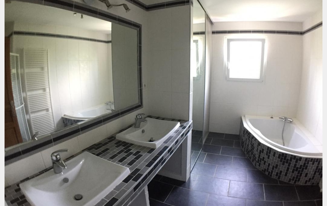 Annonces VALENCE : Maison / Villa | TOULAUD (07130) | 170 m2 | 390 000 € 