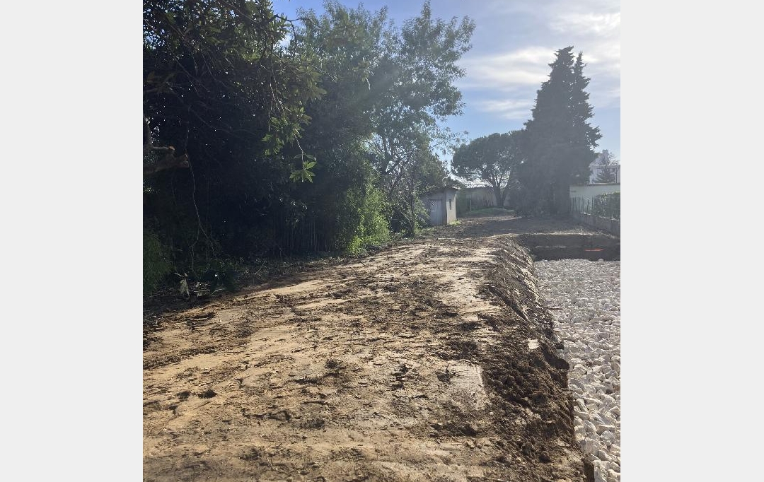 Annonces VALENCE : Terrain | GUILHERAND-GRANGES (07500) | 372 m2 | 98 000 € 