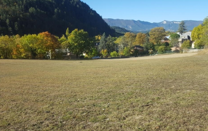 BATI-TERRE : Ground | CHATILLON-EN-DIOIS (26410) | 0 m2 | 89 900 € 