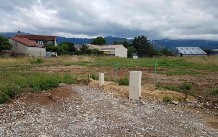 BATI-TERRE : Terrain | ROCHEFORT-SAMSON (26300) | 0 m2 | 73 000 € 