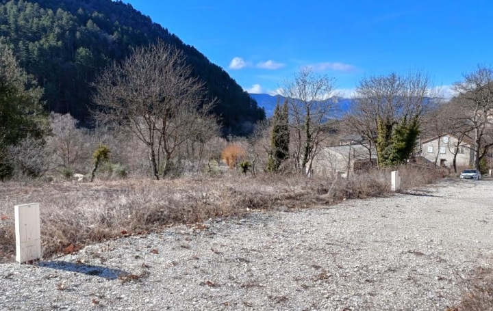 BATI-TERRE : Terrain | CHATILLON-EN-DIOIS (26410) | 0 m2 | 85 000 € 