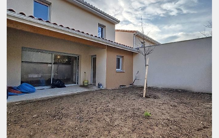  Annonces VALENCE Maison / Villa | VALENCE (26000) | 111 m2 | 330 000 € 